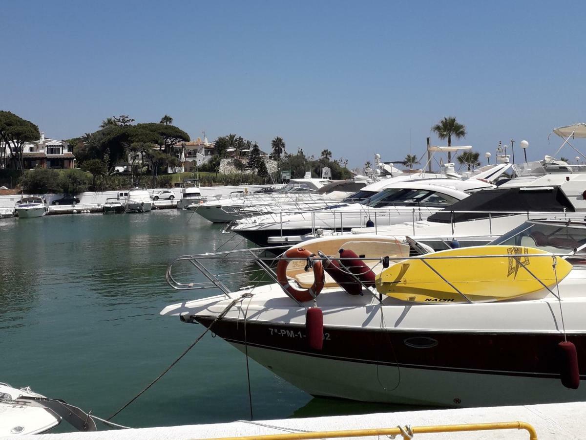 Ferienwohnung Apartamento A Pie De Playa En Marbella- Calahonda Mijas Exterior foto