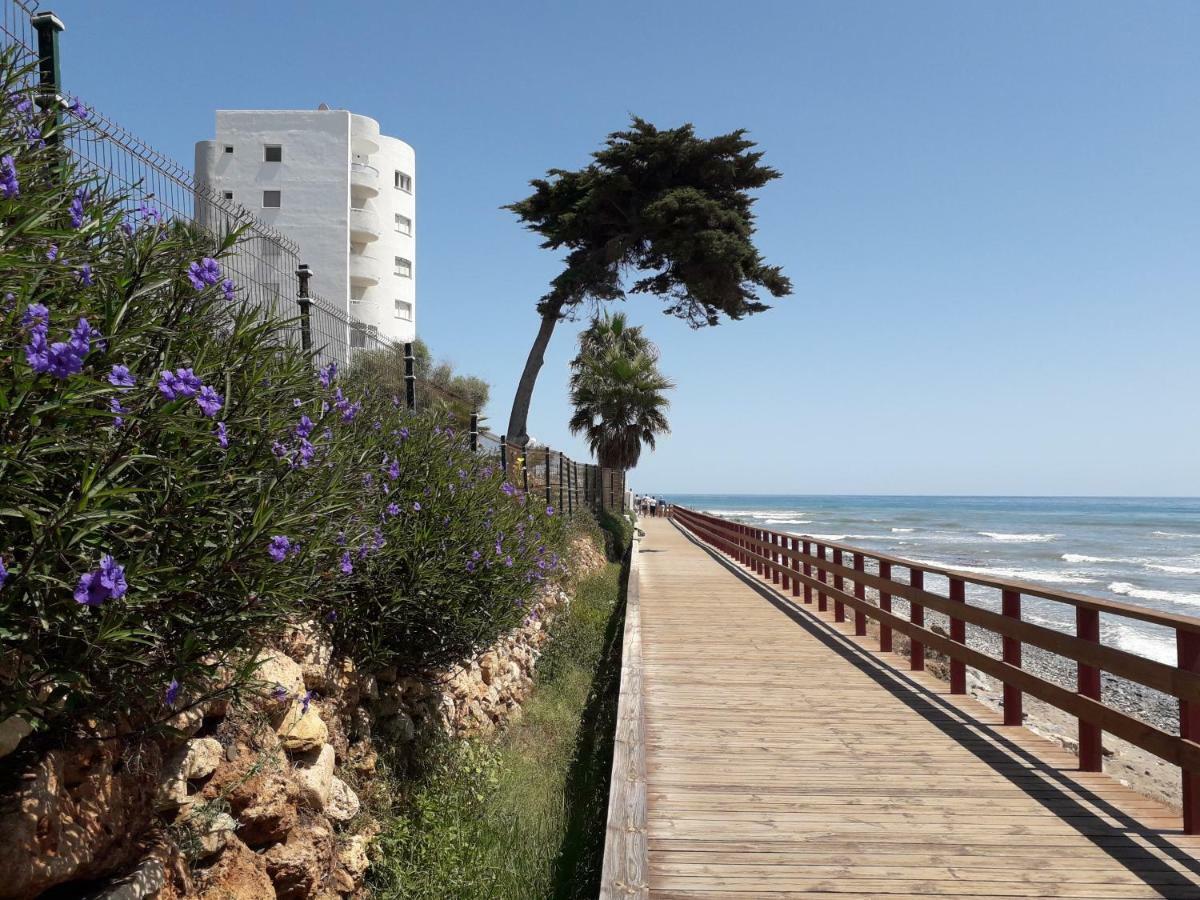 Ferienwohnung Apartamento A Pie De Playa En Marbella- Calahonda Mijas Exterior foto